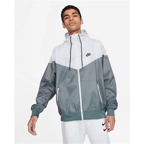 nike w windbreaker farbe weiß silber|Weiße Nike Windbreaker online .